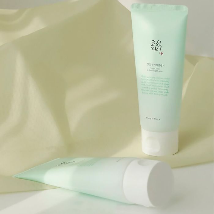 Welcos / BB cream for face skin moisturizing, nourishing, with sun protection.