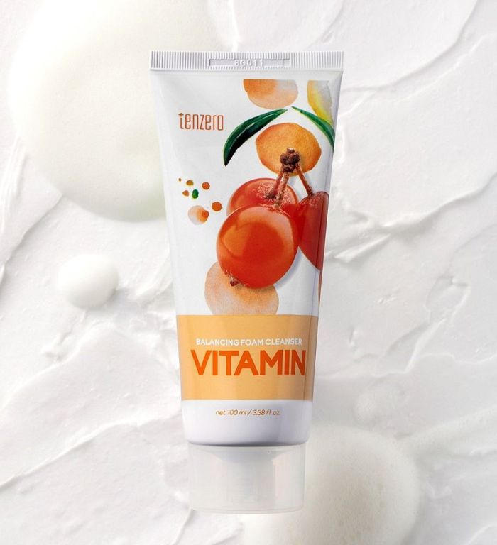 Welcos / BB cream for face skin moisturizing, nourishing, with sun protection.